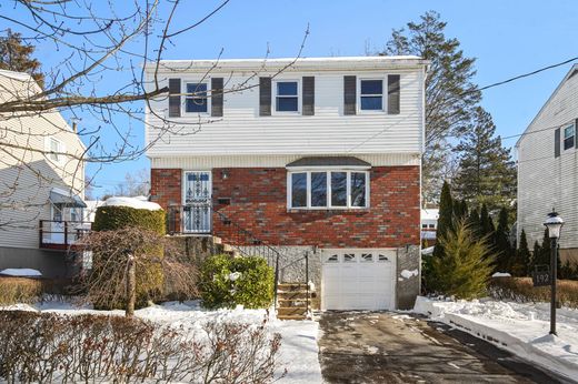 Dom jednorodzinny w Yonkers, Westchester County