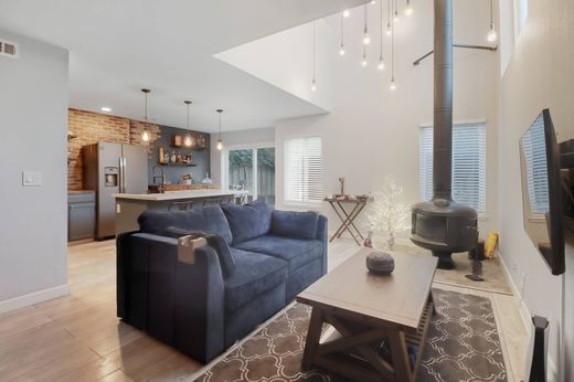 Şehir evi  Campbell, Santa Clara County