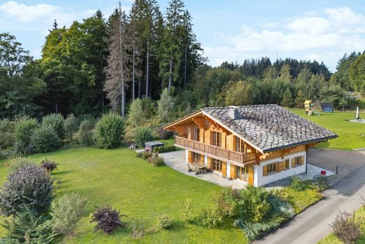 Detached House in Gryon, Aigle District