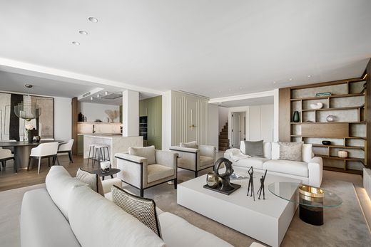 Apartment in Marbella, Malaga