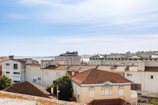 Двухуровневые апартаменты, Cascais e Estoril, Cascais