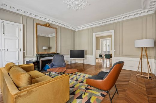 Piso / Apartamento en Champs-Elysées, Madeleine, Triangle d’or, Paris
