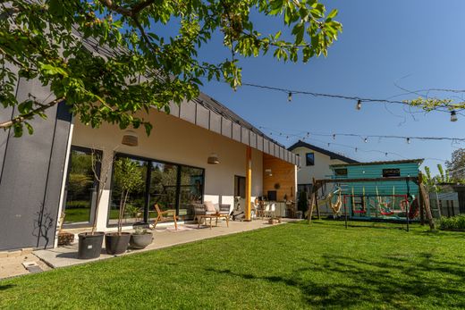 Luxury home in Florești, Comuna Nimigea