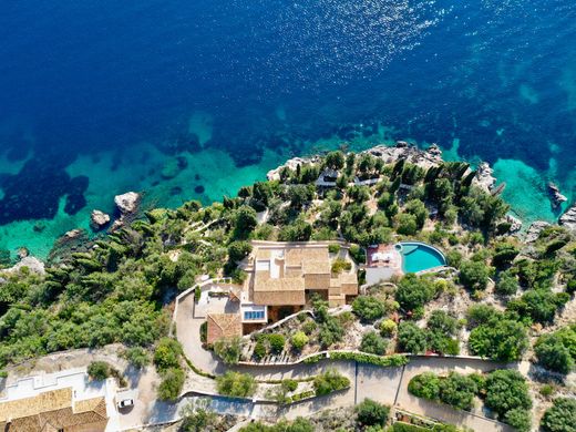 Luxury home in Corfu, Nomós Kerkýras