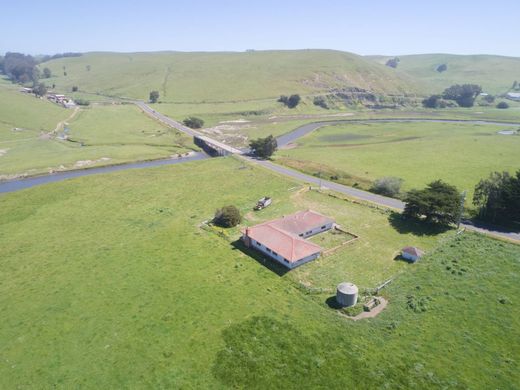 Petaluma, Sonoma Countyの一戸建て住宅