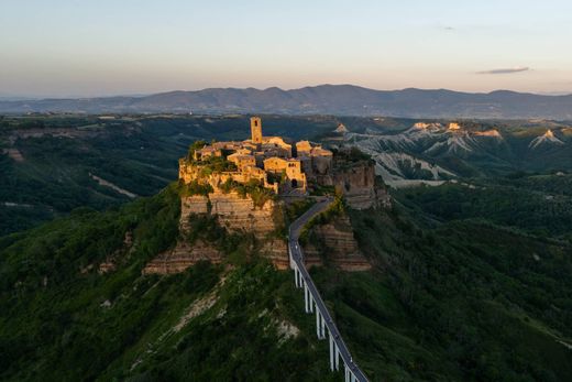 Bagnoregio, Provincia di Viterboのアパートメント