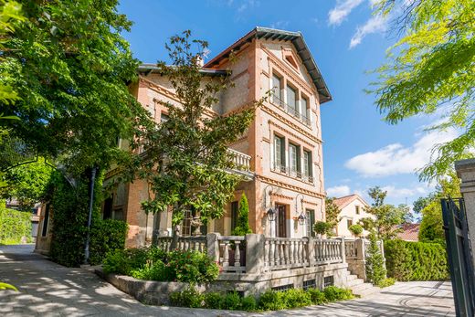 Detached House in San Lorenzo de El Escorial, Province of Madrid
