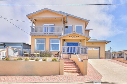 Detached House in Seaside, Monterey County