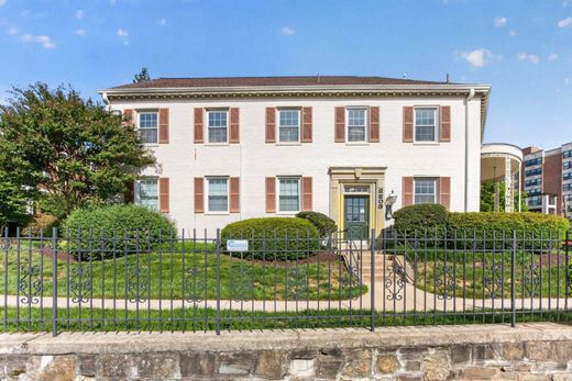 Apartment in Silver Spring, Montgomery County