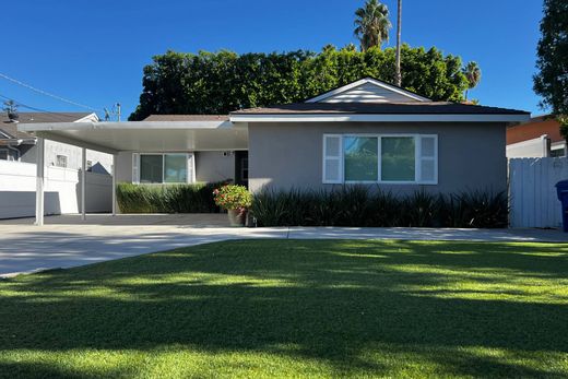 独立式房屋  Valley Village, Los Angeles County