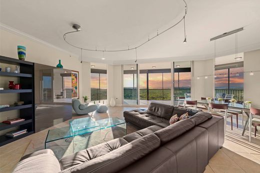 ﺷﻘﺔ ﻓﻲ Bonita Springs, Lee County