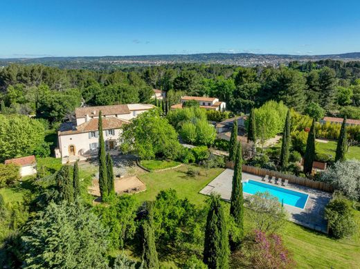 エクス＝アン＝プロヴァンス, Bouches-du-Rhôneの一戸建て住宅