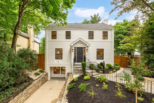 Luxury home in Washington, Washington County