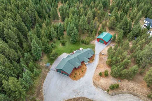 Priest River, Bonner Countyの一戸建て住宅