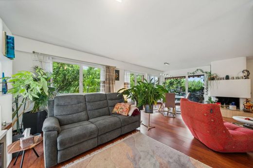 ‏דירה ב  Brent, Riviera-Pays-d'Enhaut District