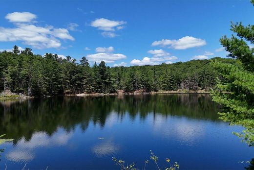 Участок, Cantley, Outaouais