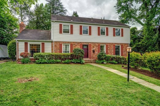 Luxury home in Bethesda, Montgomery County