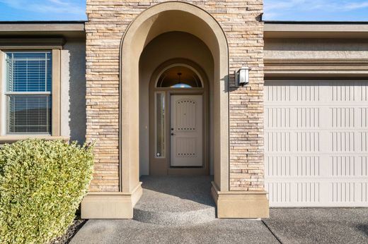 Duplex σε Richland, Benton County