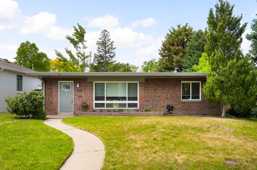 Detached House in Denver, Denver County