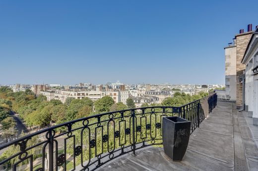 Appartement in Neuilly-sur-Seine, Hauts-de-Seine