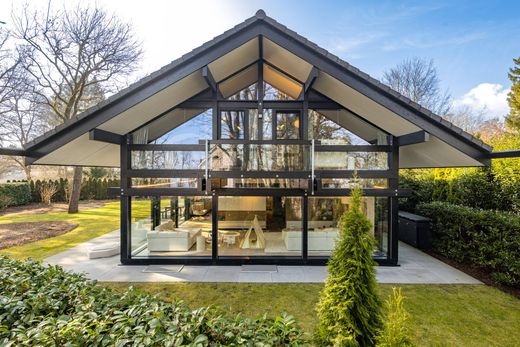 Detached House in Schondorf am Ammersee, Upper Bavaria