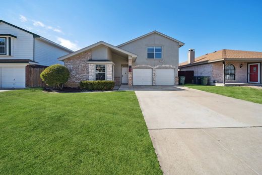 Detached House in Arlington, Tarrant County