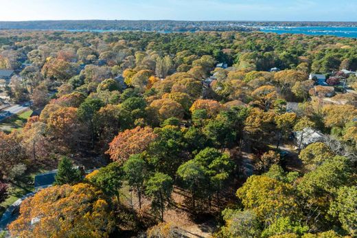 Land in Oak Bluffs, Dukes County