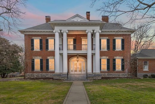 Элитный дом, Versailles, Woodford County