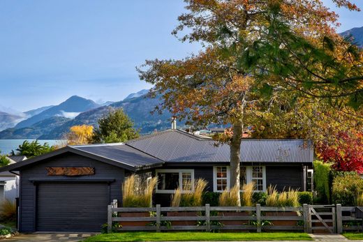 Detached House in Queenstown, Queenstown-Lakes District