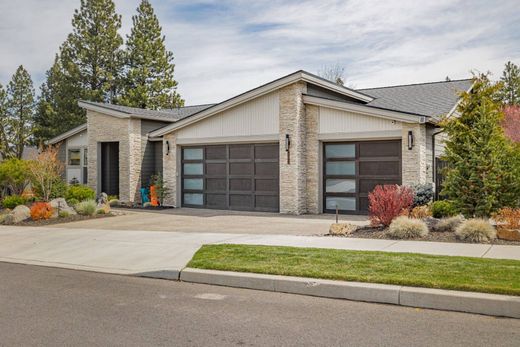 Luxury home in Bend, Deschutes County