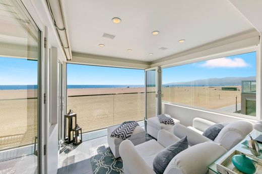 Detached House in Santa Monica, Los Angeles County