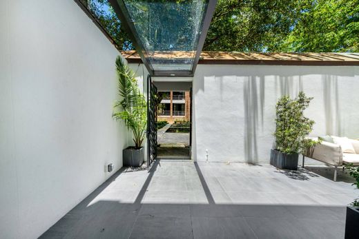 Townhouse in Miami, Miami-Dade