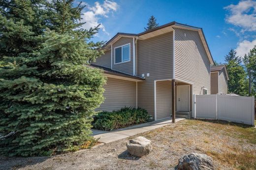 Luxury home in Post Falls, Kootenai County