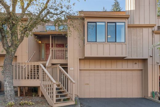 Townhouse in Novato, Marin County