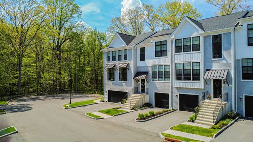 Townhouse in Danbury, Fairfield County