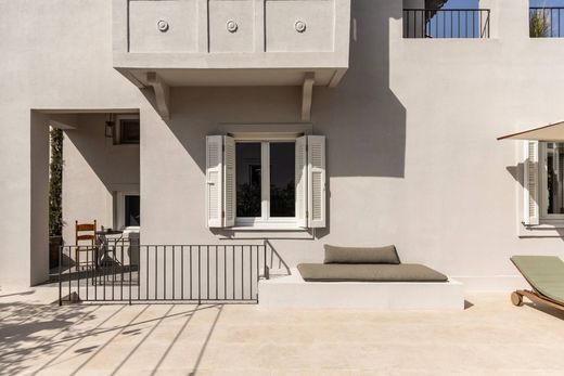 Villa Atina, Nomarchía Athínas