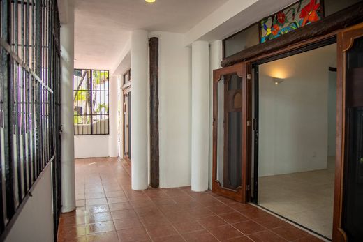 아파트 / 플라야델카르멘, Solidaridad