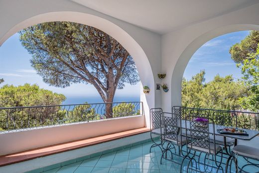 Villa in Anacapri, Naples