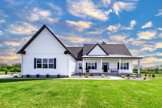 Detached House in Mason, Ingham County