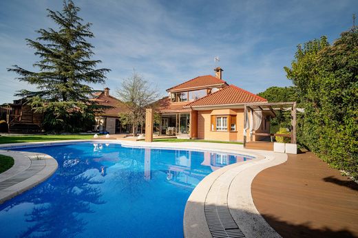 Müstakil ev Villaviciosa de Odón, Provincia de Madrid