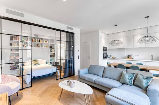 Apartment in Cannes, Alpes-Maritimes