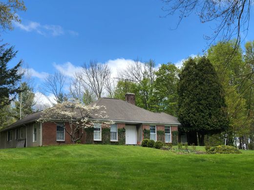 Detached House in Sharon, Litchfield County