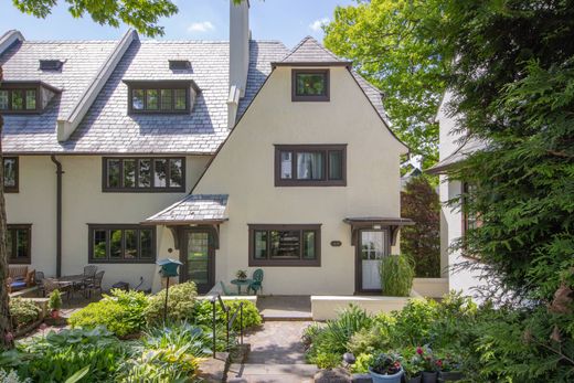 Stadswoning in Bronxville, Westchester County