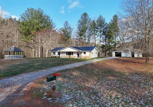 Detached House in Blairsville, Union County