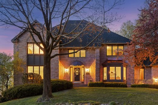 Detached House in Eden Prairie, Hennepin County
