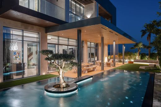 Villa in Dubai