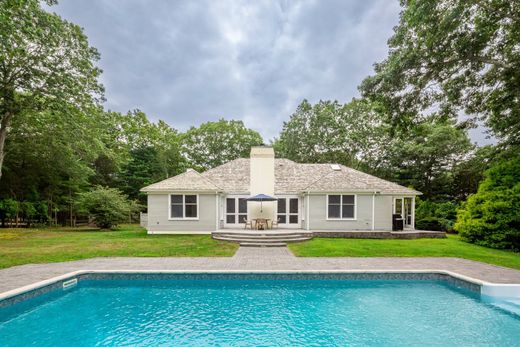 Detached House in East Hampton, Suffolk County