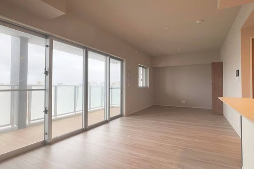 Apartment / Etagenwohnung in Naha, Naha Shi