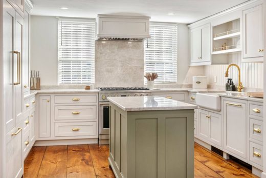 Элитный дом, Ньюпорт, Newport County