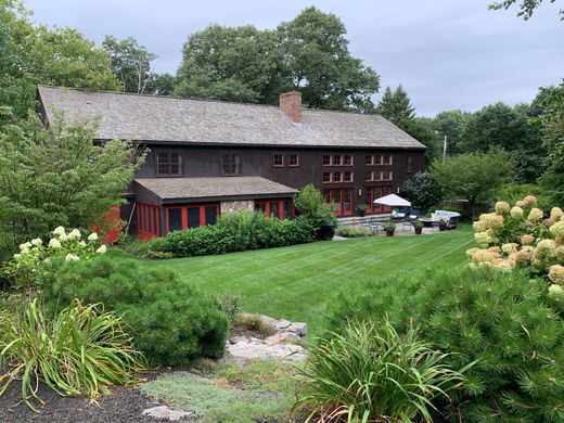 Luxury home in Concord, Middlesex County